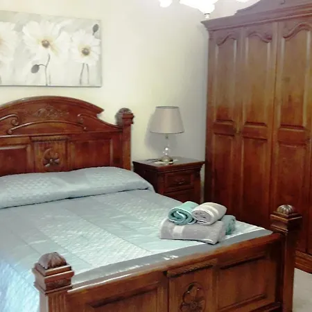 In Large Private Pool & Jacuzzi Valley View Near Sandy Beach Villa