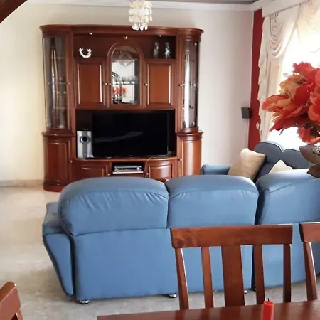 In Large Private Pool & Jacuzzi Valley View Near Sandy Beach Villa Mellieħa