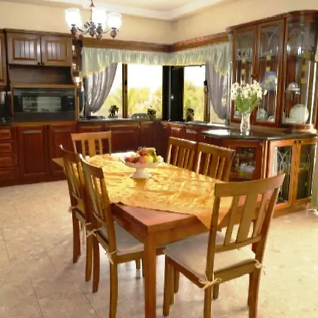Villa In Large Private Pool & Jacuzzi Valley View Near Sandy Beach Mellieħa